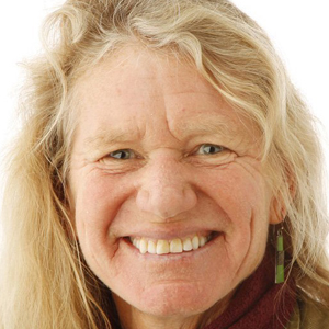 headshot of Peggy Peattie (Image courtesy of the San Diego Union-Tribune)