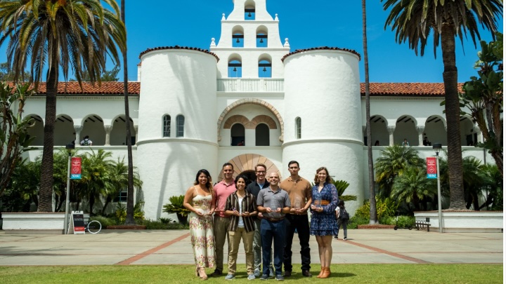 PAO students pose at SDSU