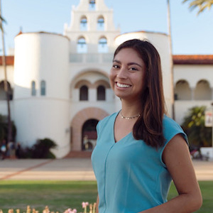 headshot of Gabriela Romero