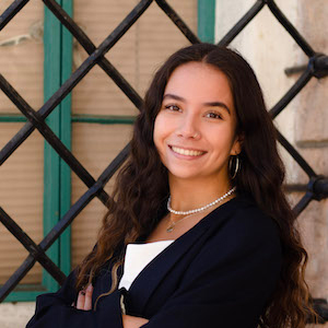 headshot of Julissa Muro